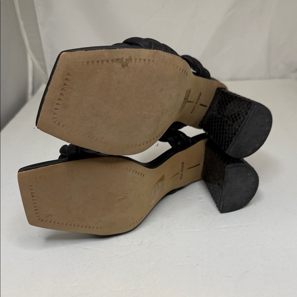 Vans Black and White Skate Sneakers - Picture 10 of 11